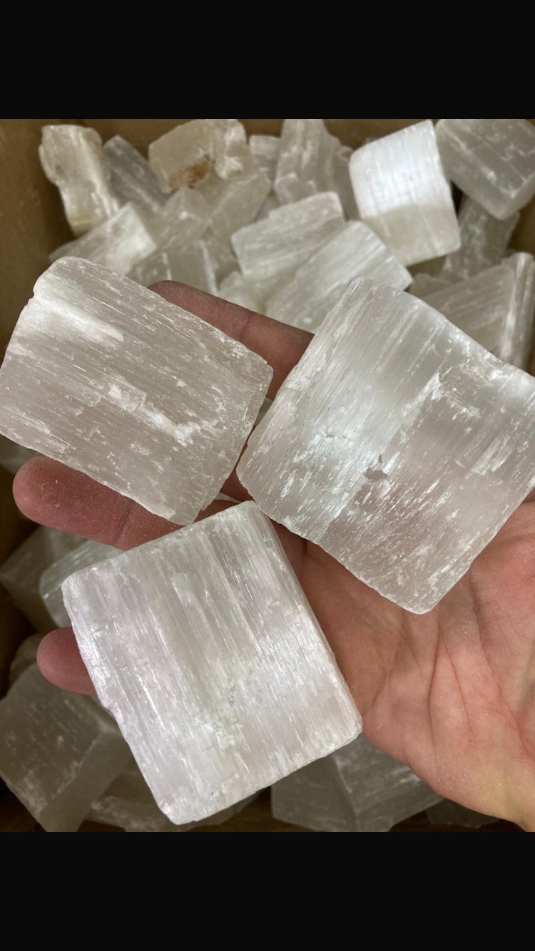 Selenite chunks