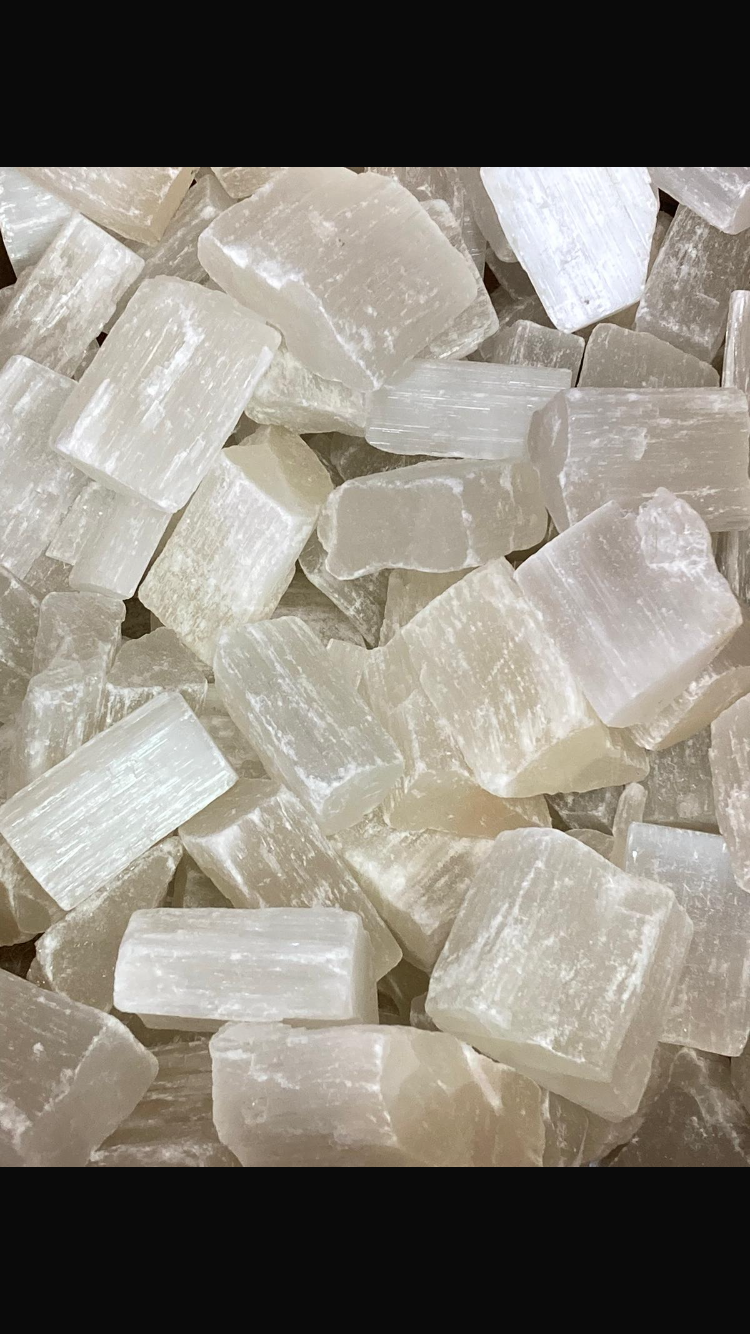 Selenite chunks